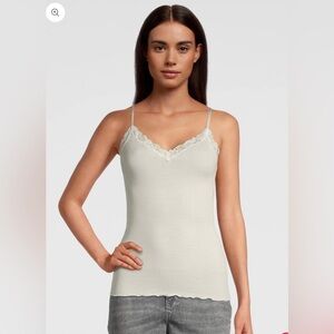Oscalito Italian Wool Silk Ribbed Camisole with French Leavers Lace